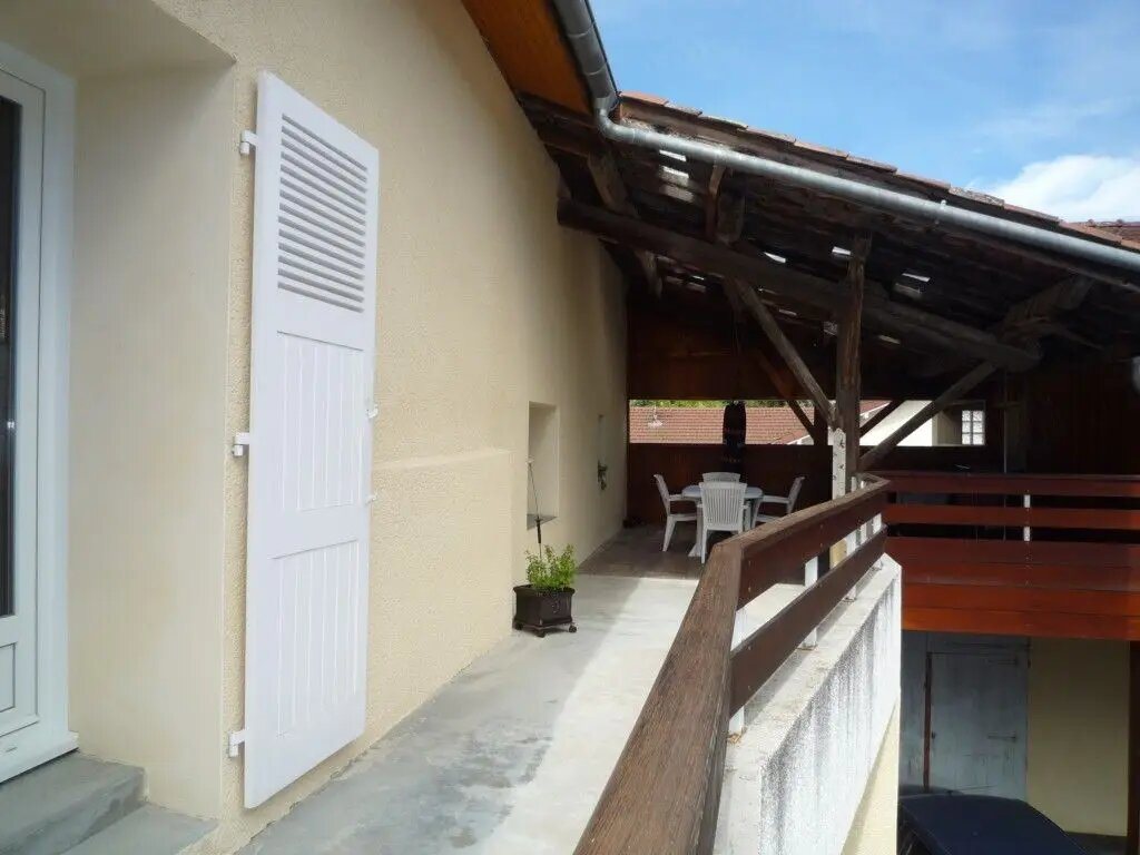 Appartement à louer, 84m², Saint-Vérand
