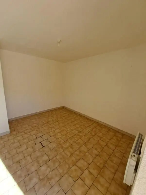 Appartement à louer, 64m², Saint-Uze