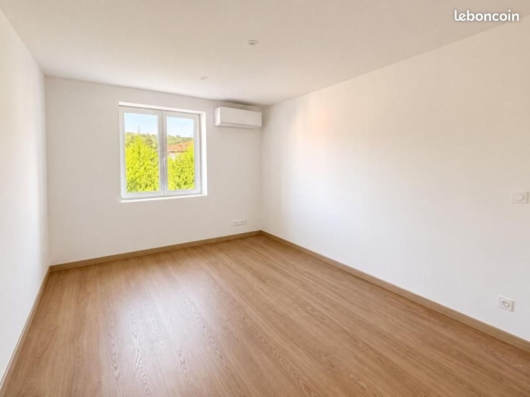 Maison à vendre, 149m², Saint-Uze