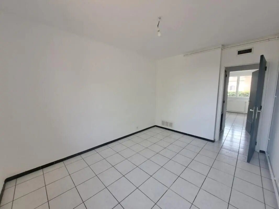 Appartement à louer, 62m², Rives