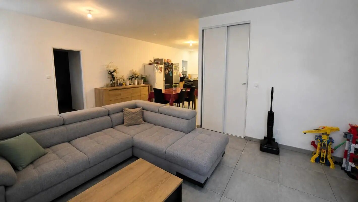 Appartement à louer, 82m², Beaurepaire
