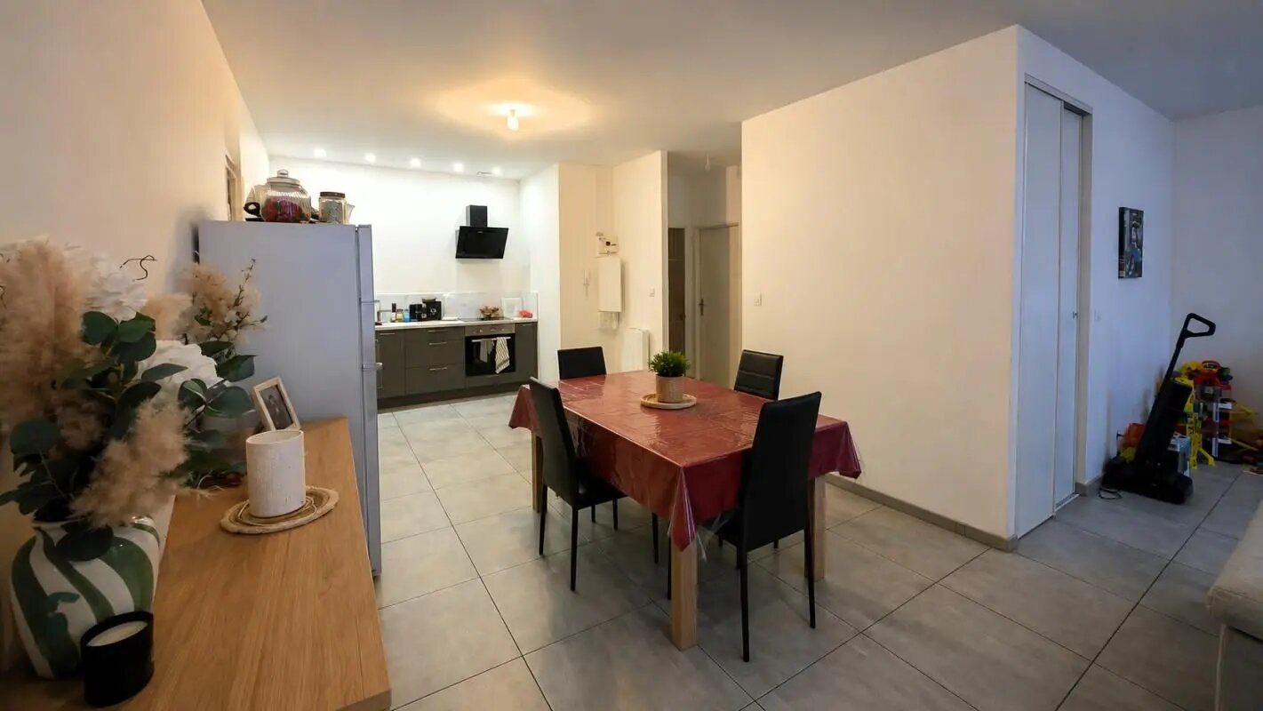 Appartement à louer, 82m², Beaurepaire