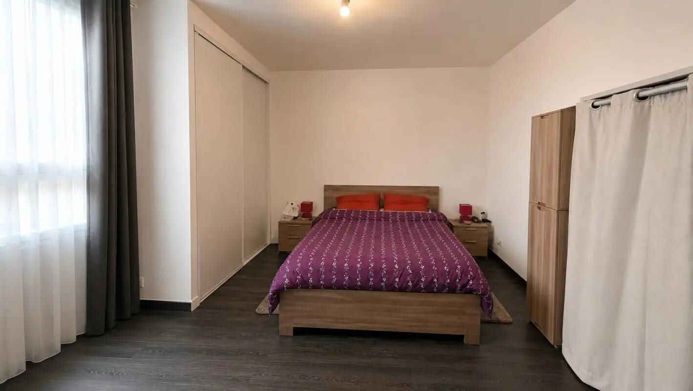 Appartement à louer, 82m², Beaurepaire