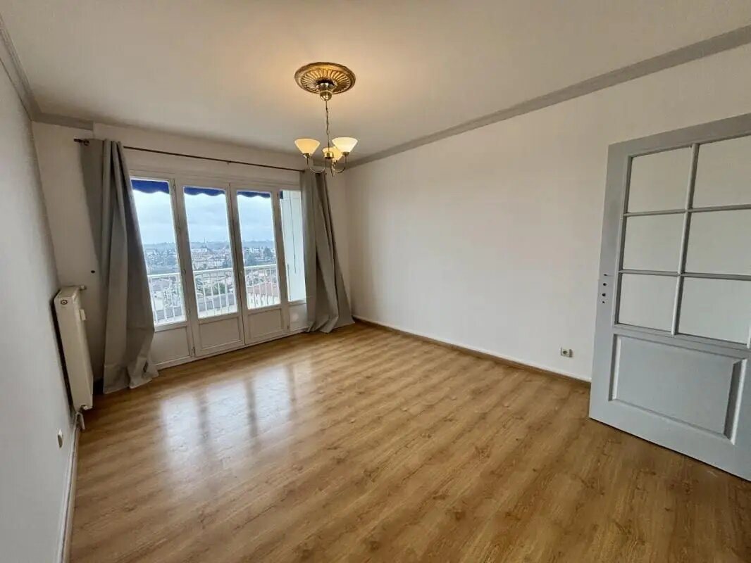 Appartement à louer, 60m², Romans-sur-Isère