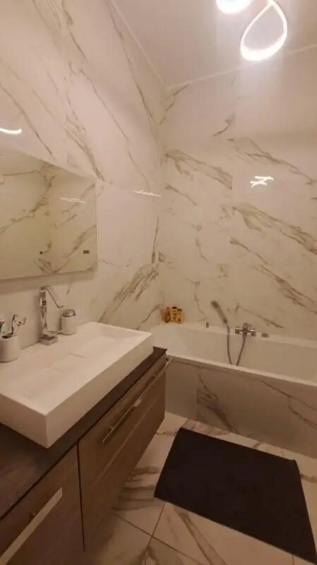 Appartement à louer, 104m², Romans-sur-Isère