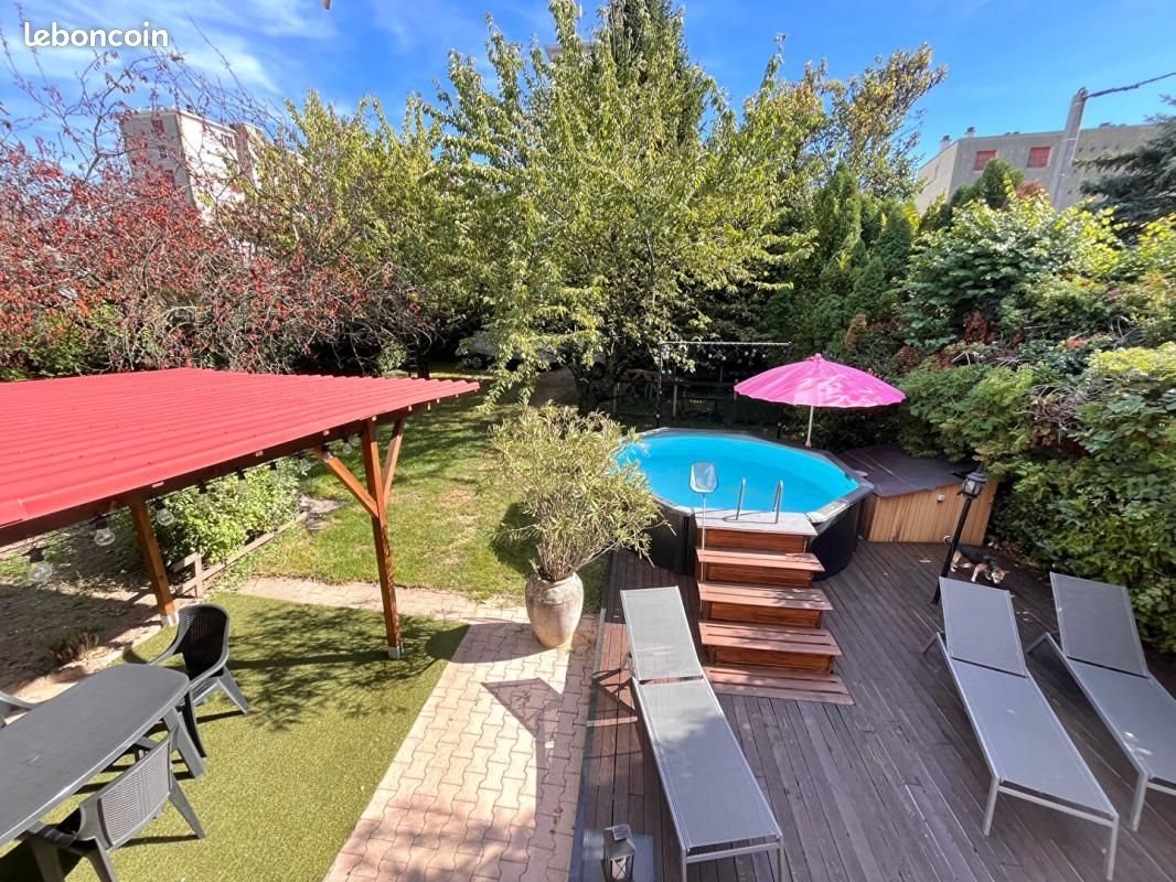 Maison à vendre, 93m², Fontaine