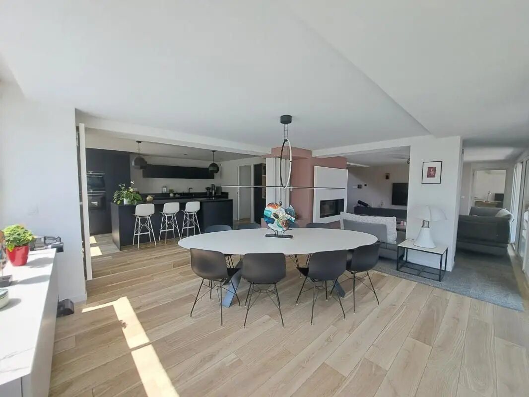 Maison à louer, 198m², Varces-Allières-et-Risset