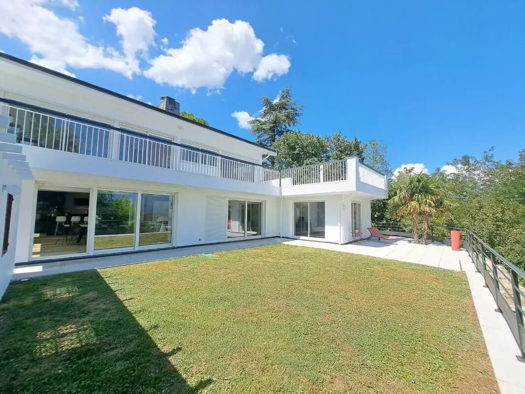 Maison à louer, 198m², Varces-Allières-et-Risset