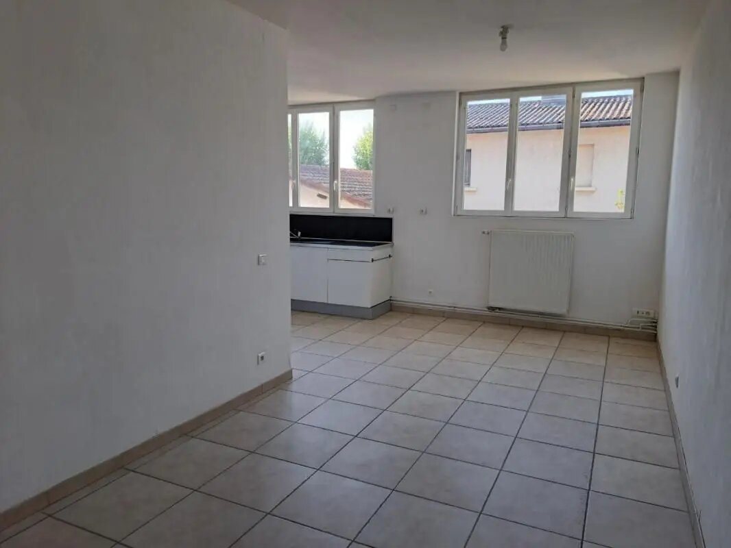 Appartement à louer, 62m², Roussillon