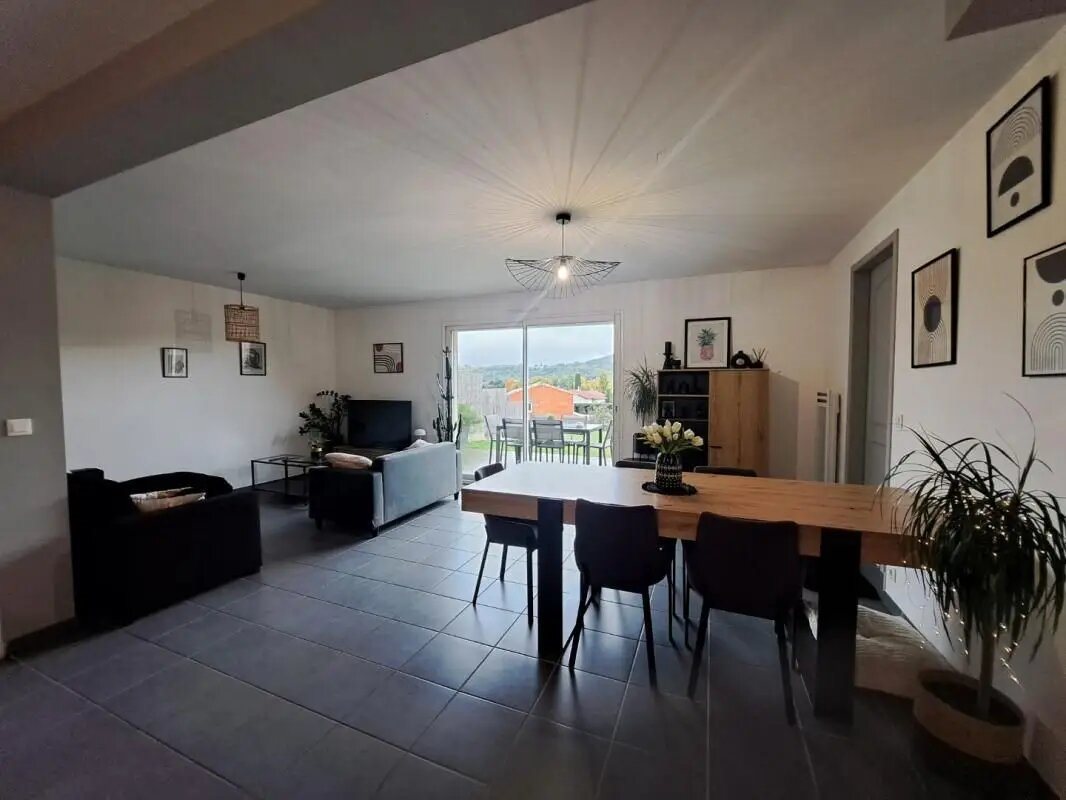 Maison à louer, 91m², Peyrins