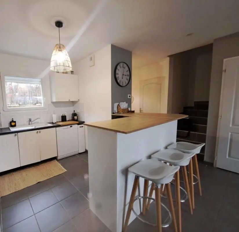 Maison à louer, 91m², Peyrins