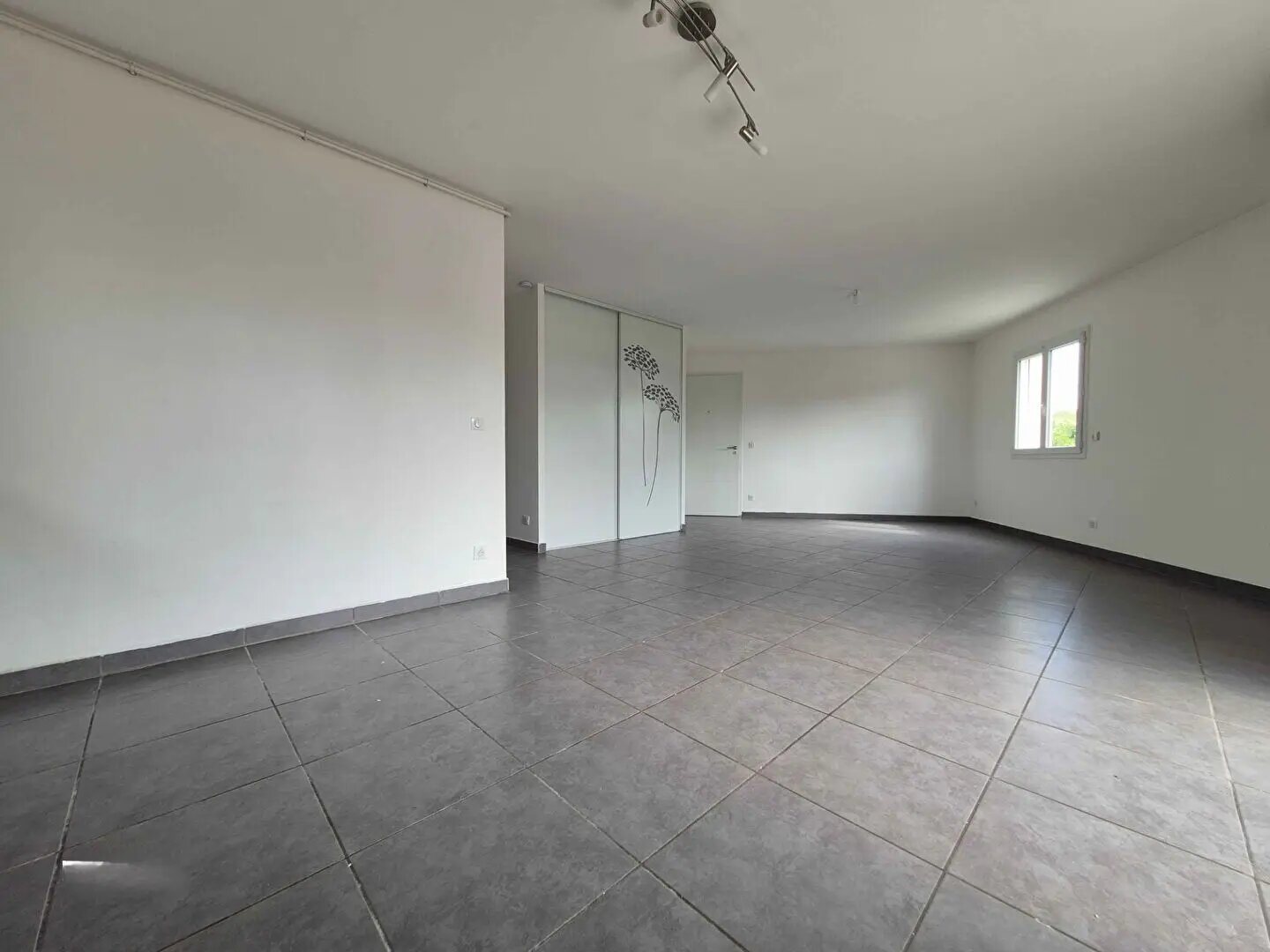 Appartement à vendre, 62m², Tain-l'Hermitage