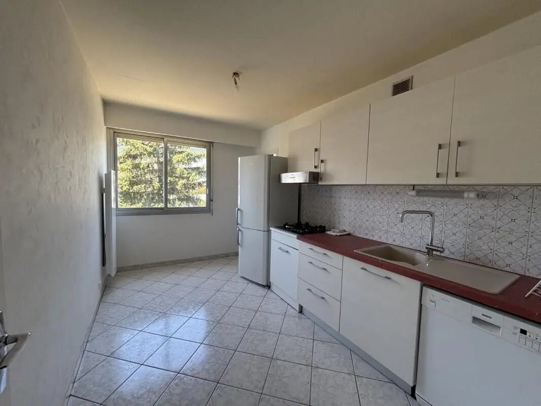 Appartement à louer, 94m², La Mure (Alpe du Grand Serre)