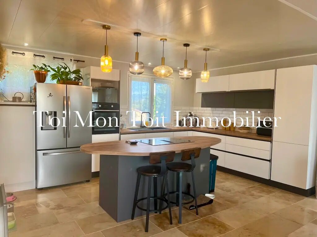 Maison à vendre, 126m², Sauve