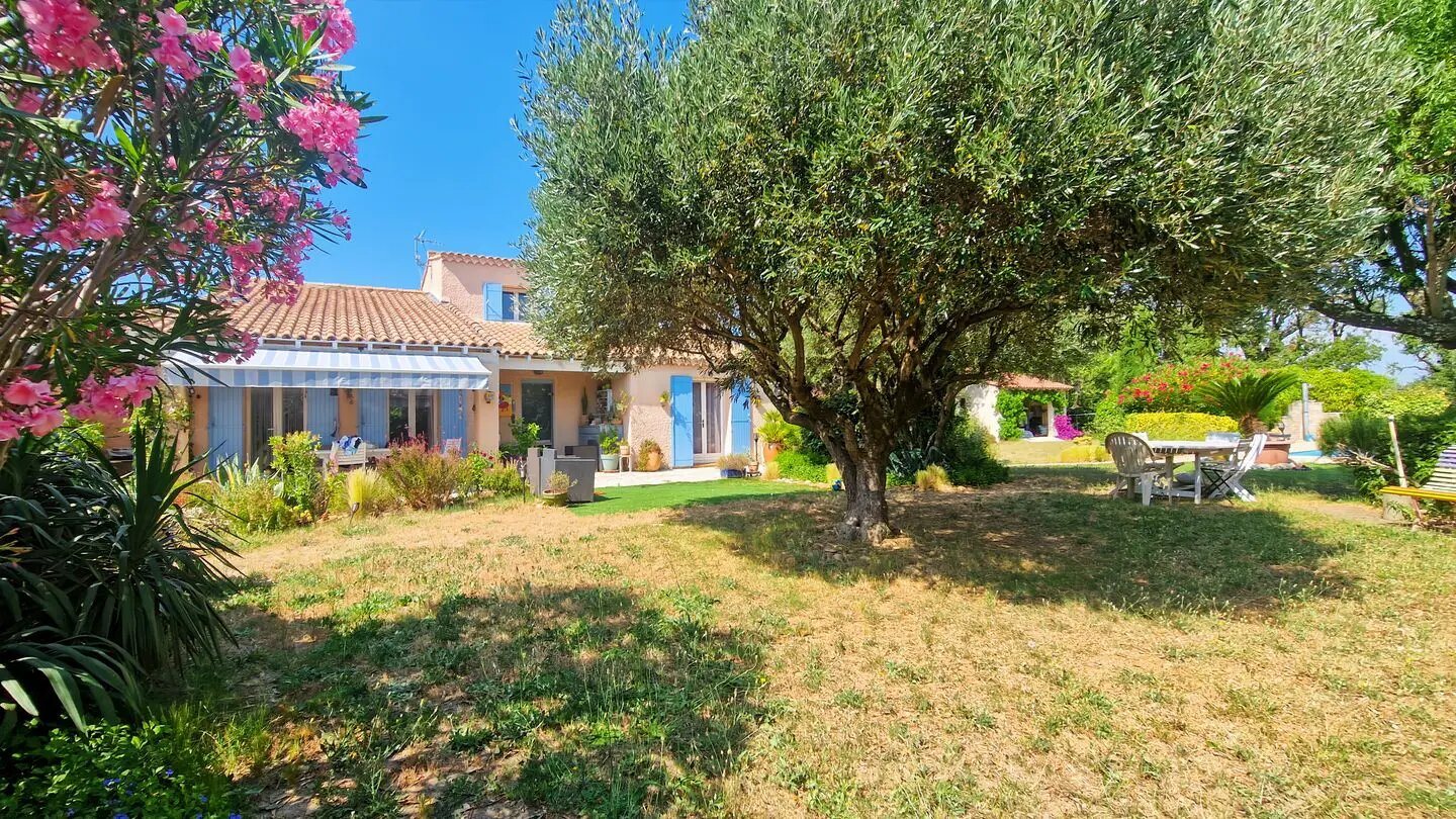 Maison à vendre, 103m², Estézargues