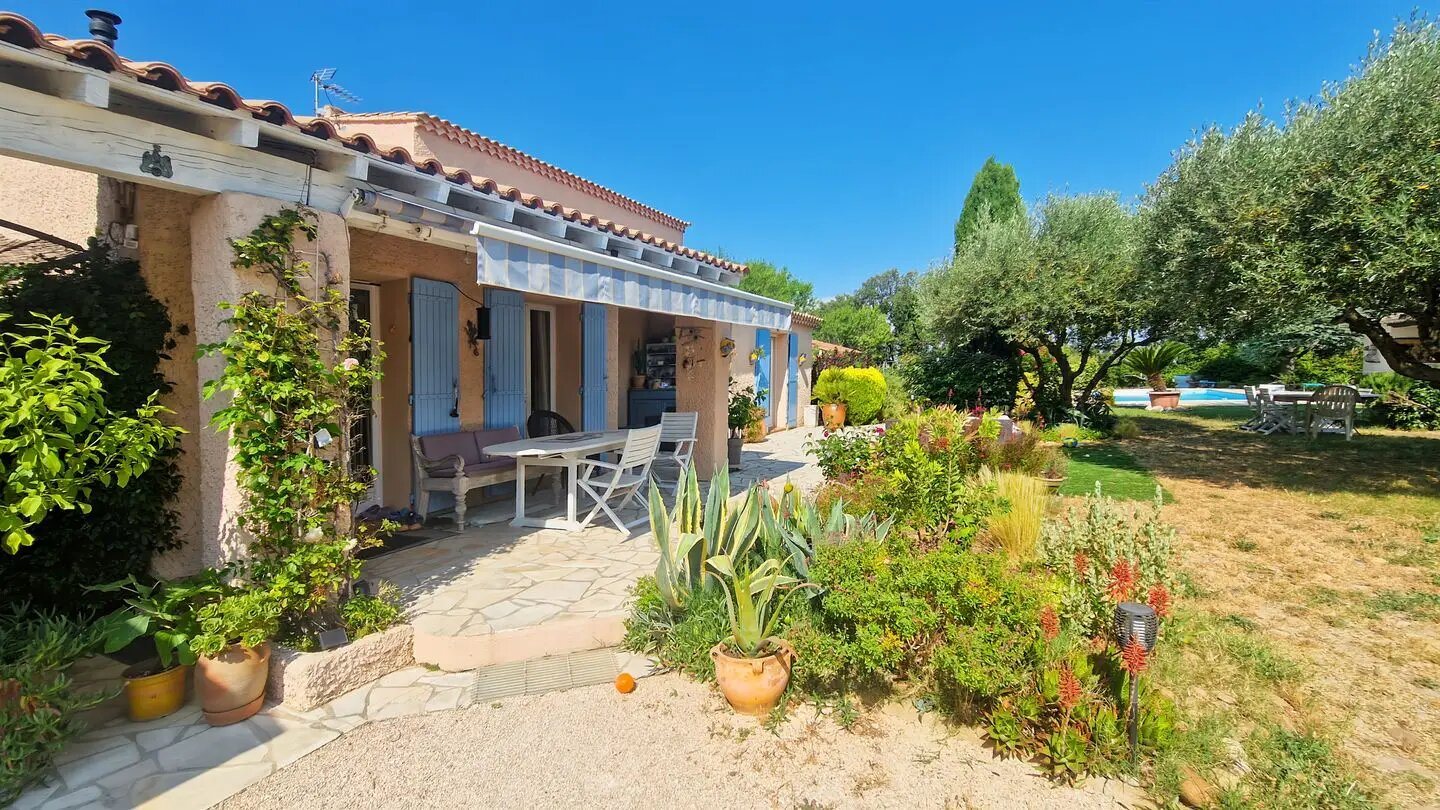 Maison à vendre, 103m², Estézargues