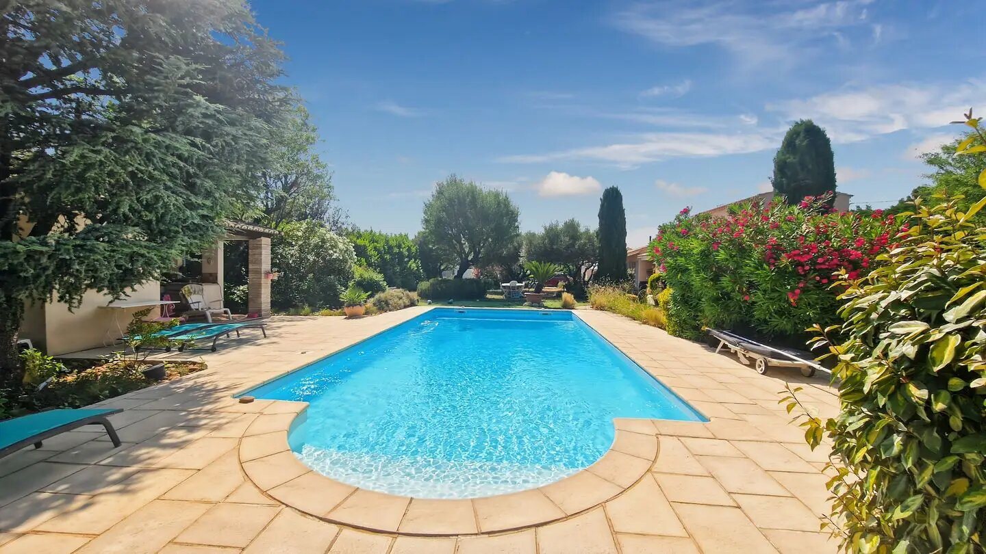 Maison à vendre, 103m², Estézargues