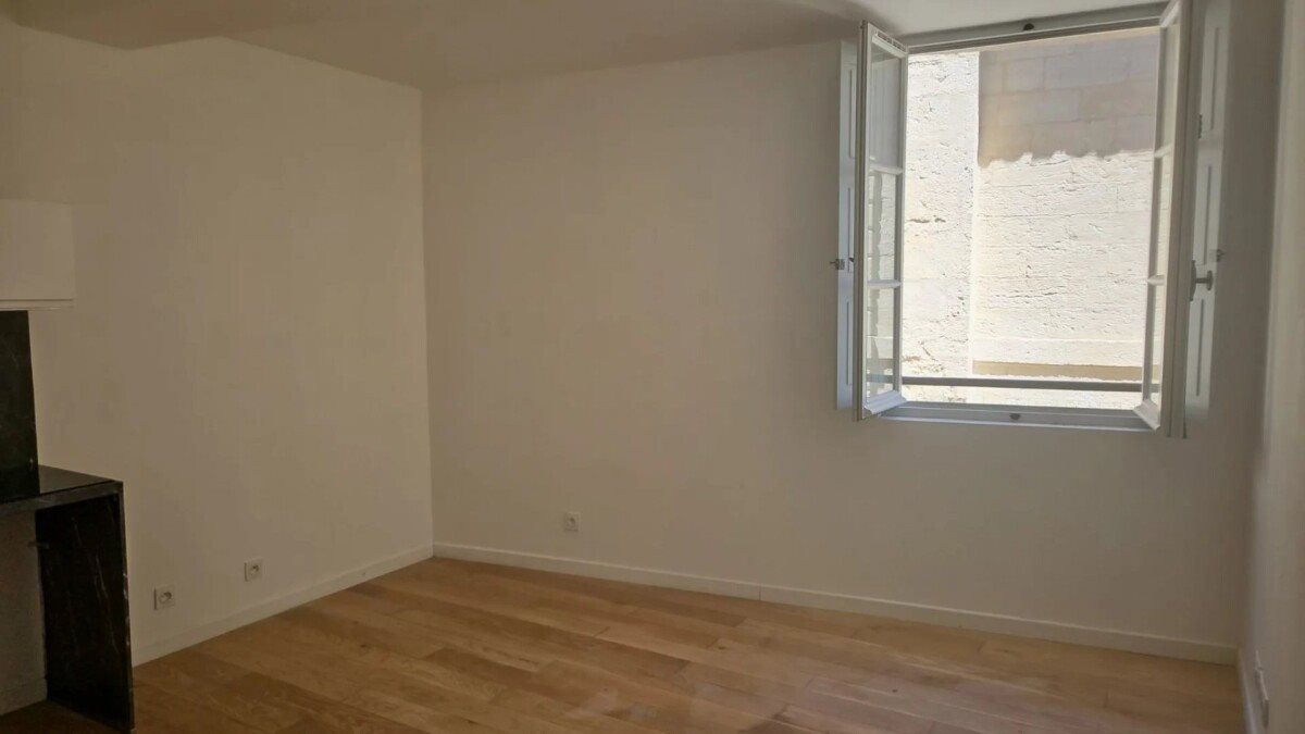 Appartement à louer, 34m², Uzès
