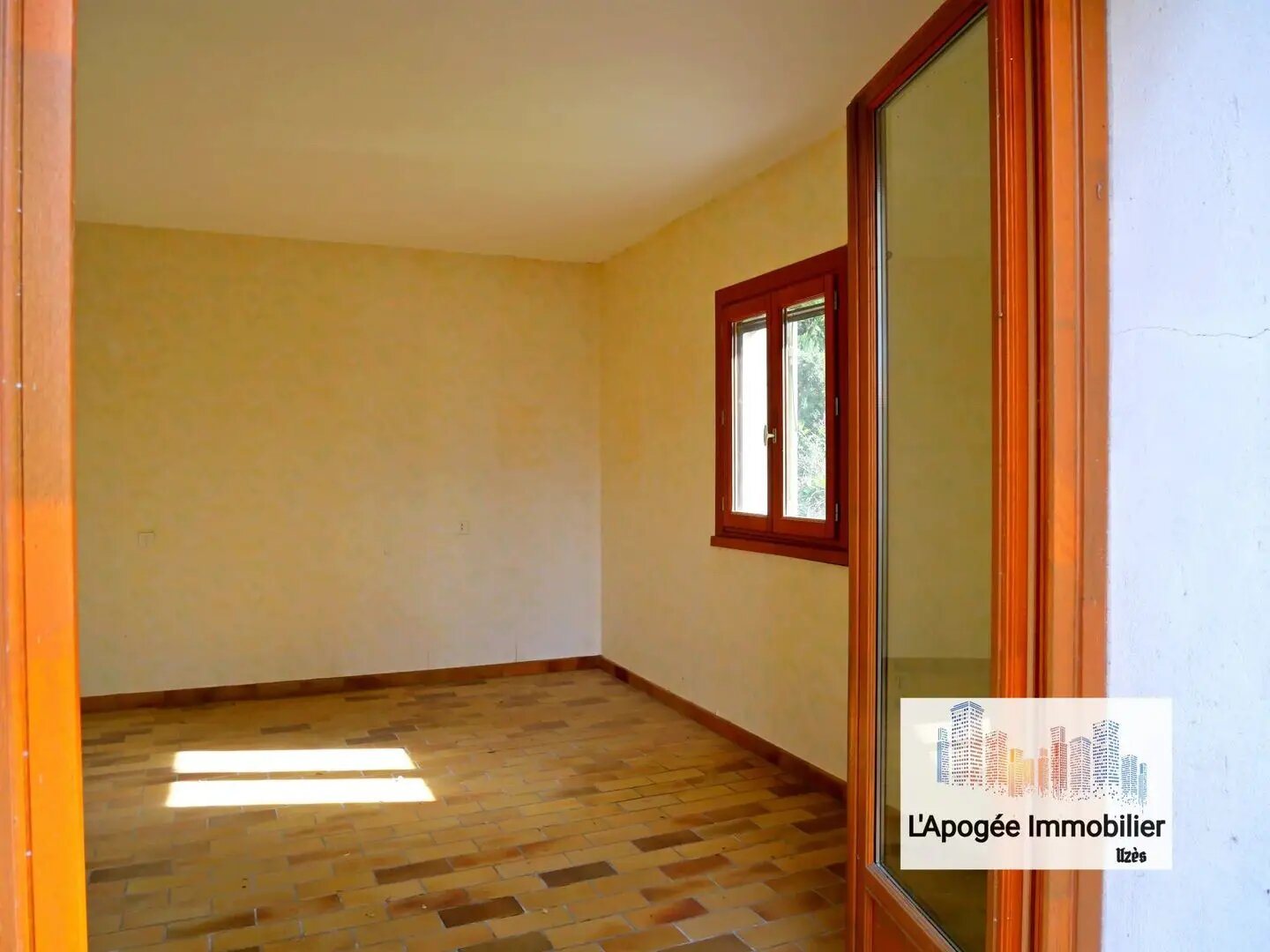 Maison à vendre, 132m², Montaren-et-Saint-Médiers