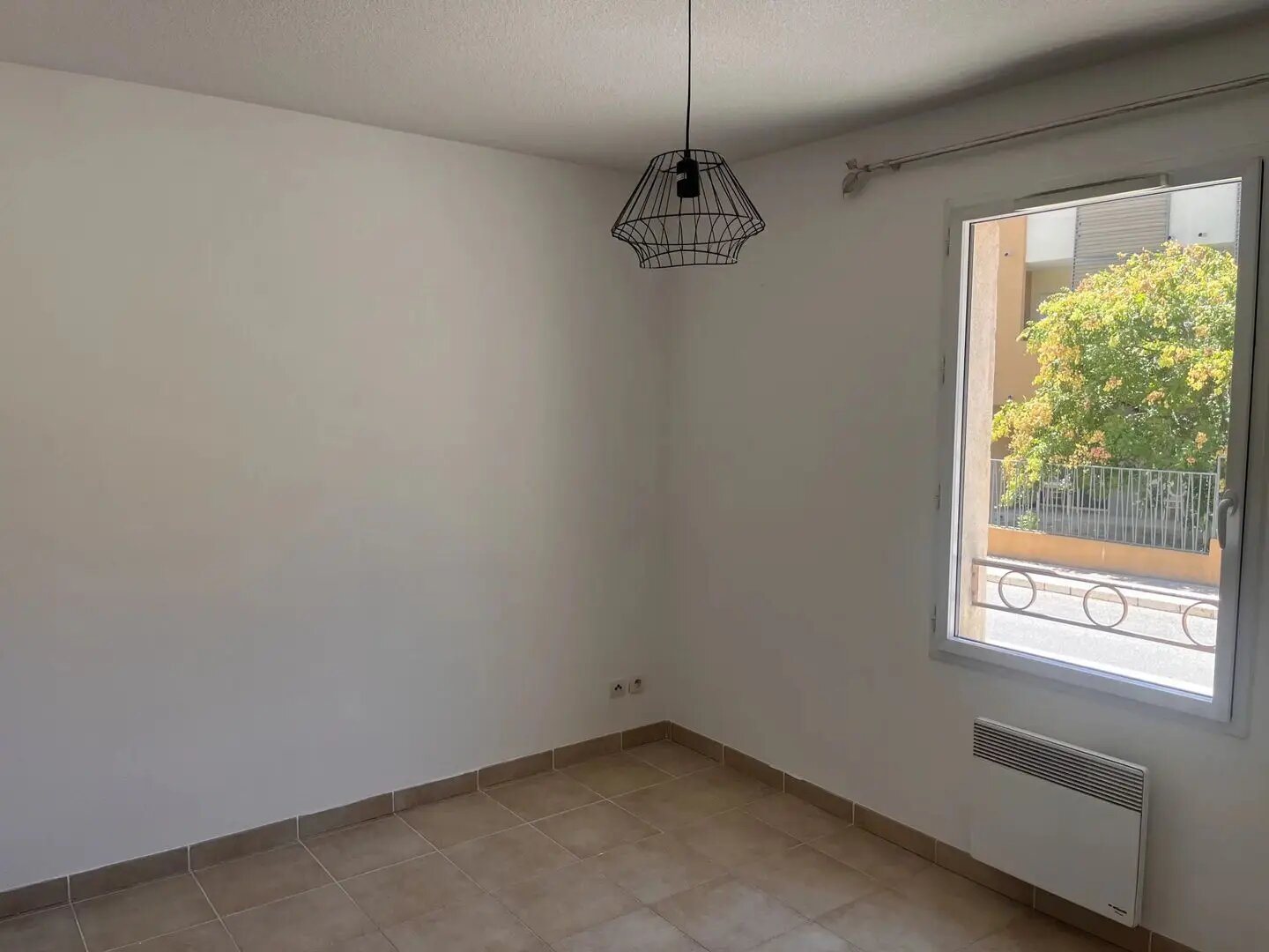 Appartement à louer, 43m², Uzès