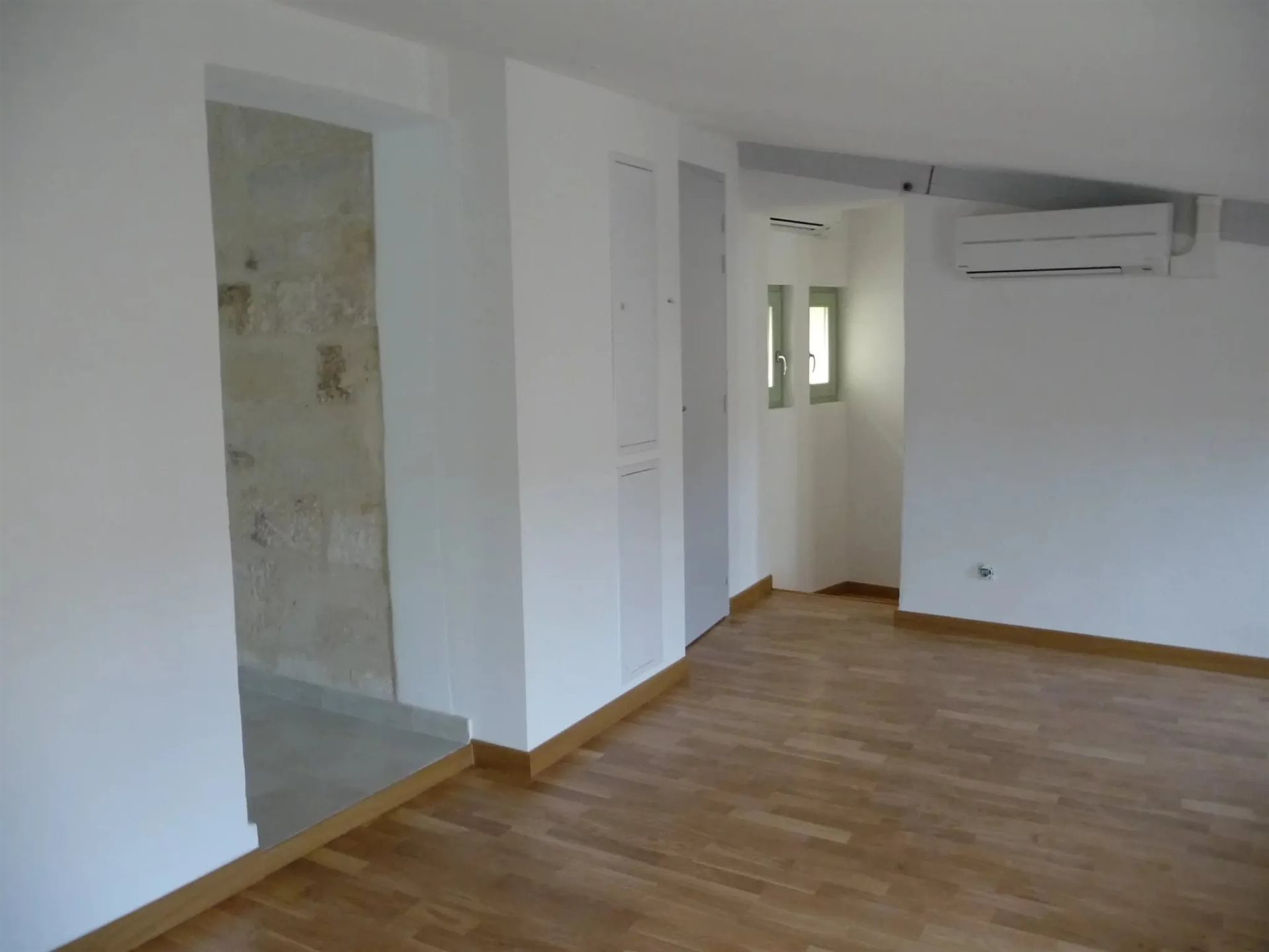 Appartement à louer, 16m², Uzès