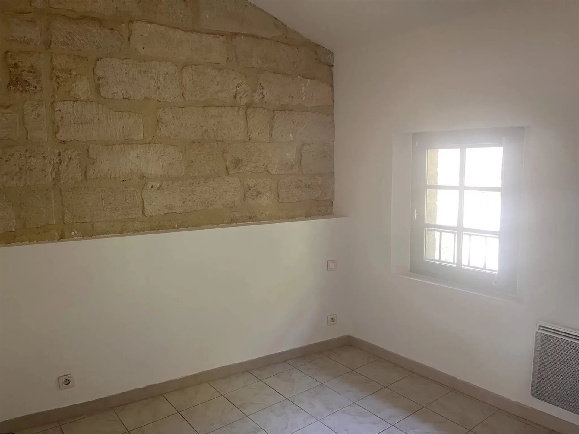 Appartement à louer, 33m², Uzès