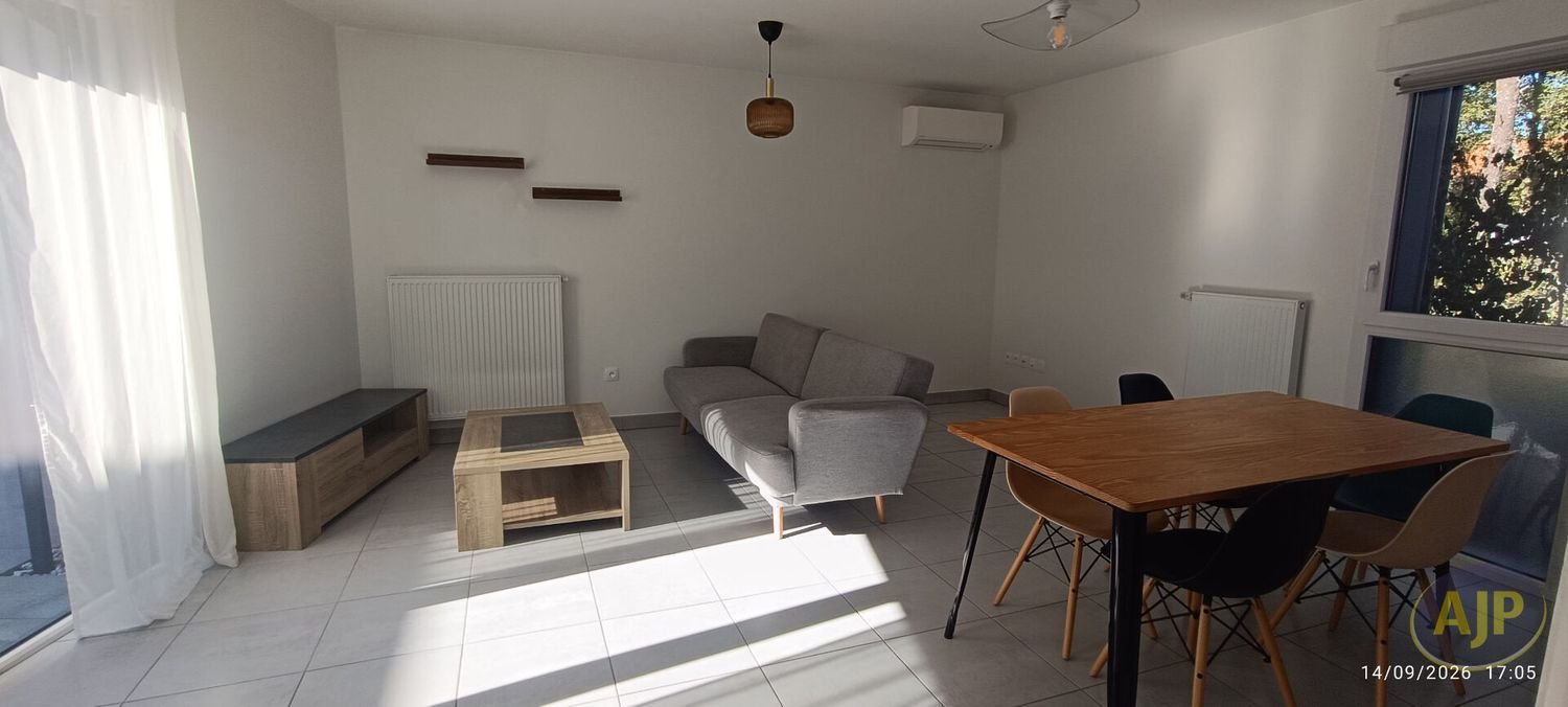 Appartement à louer, 84m², Pessac