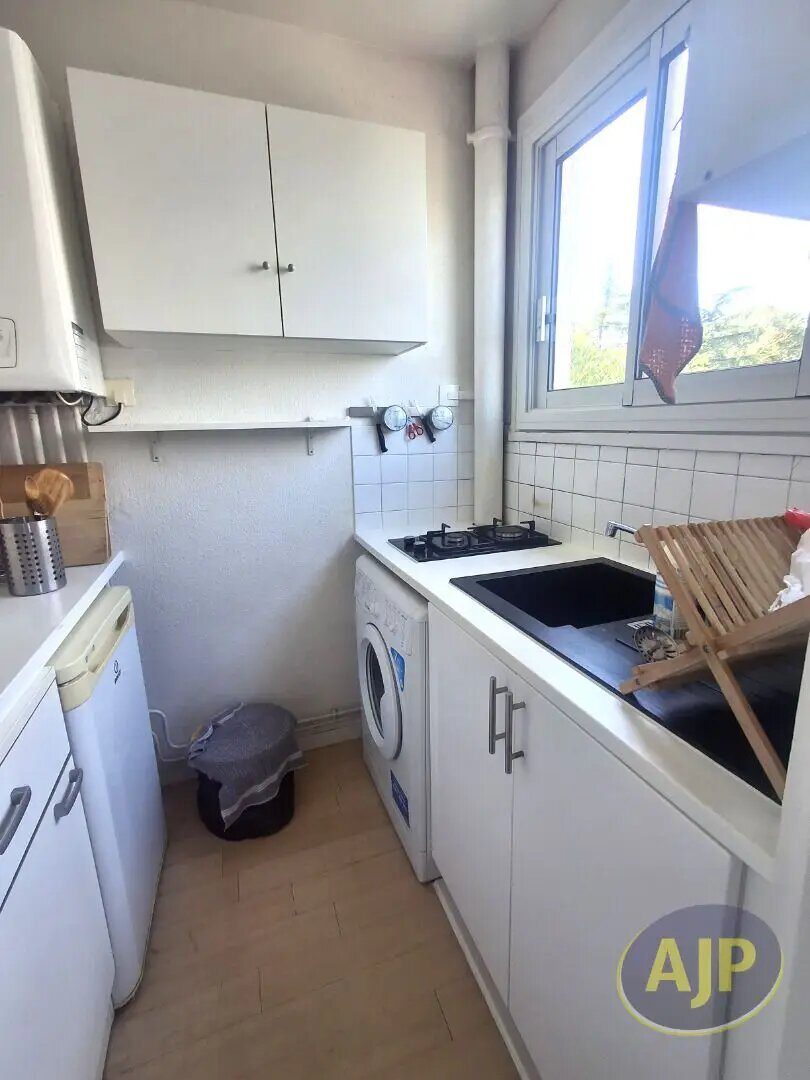 Appartement à louer, 27m², Bordeaux