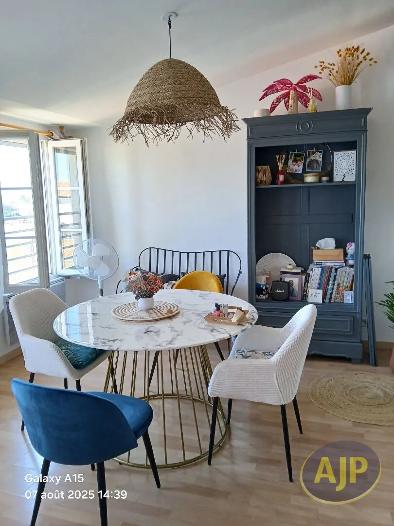Appartement à louer, 58m², Rochefort