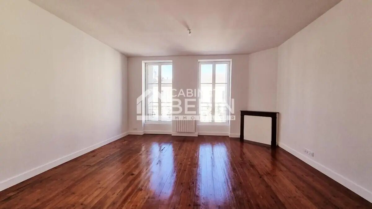 Appartement à louer, 62m², Bordeaux