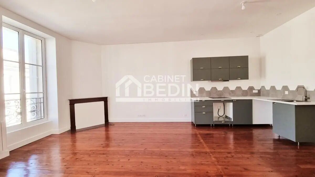 Appartement à louer, 62m², Bordeaux