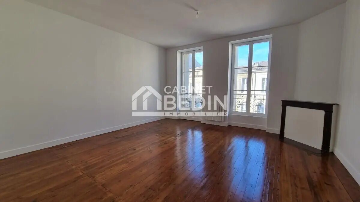 Appartement à louer, 62m², Bordeaux
