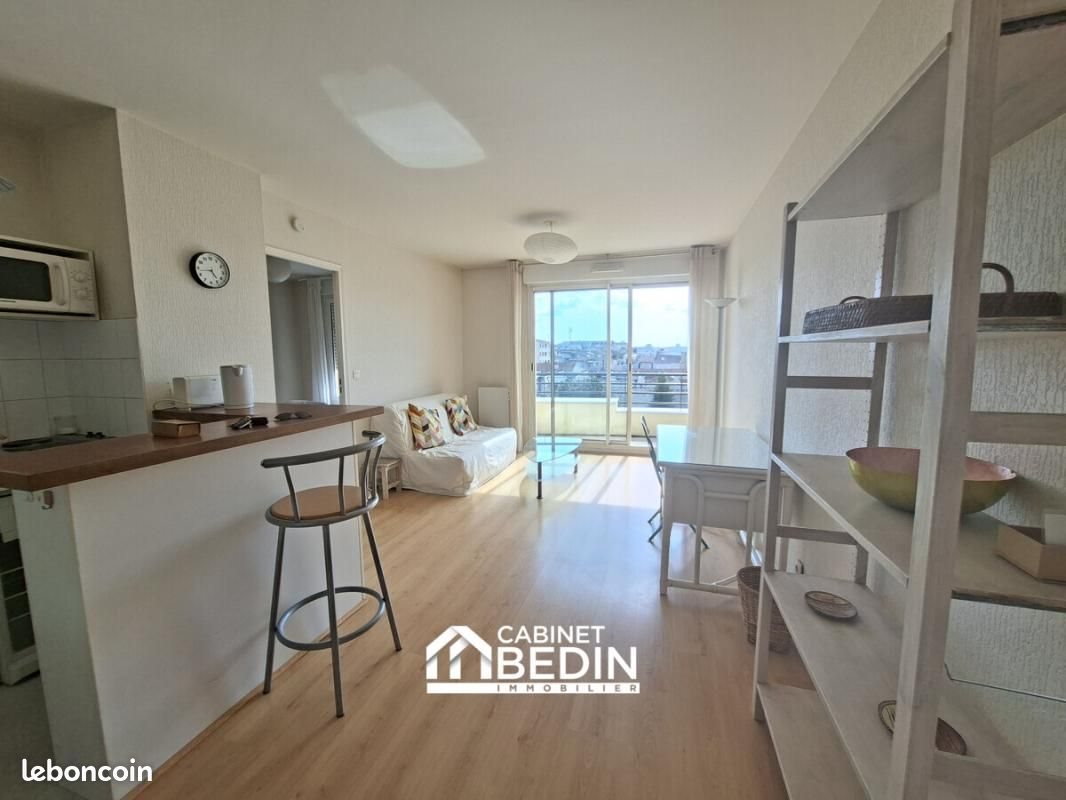 Appartement à louer, 34m², Bordeaux