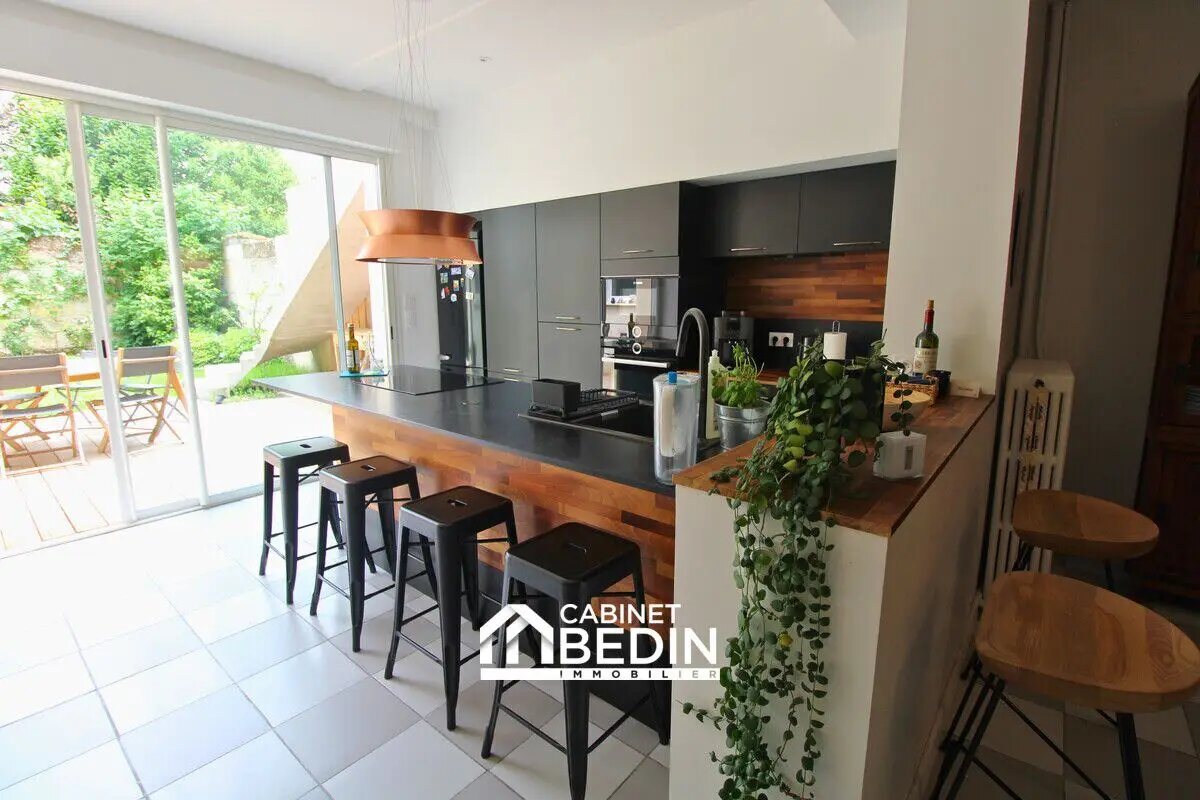 Maison à vendre, 249m², Libourne