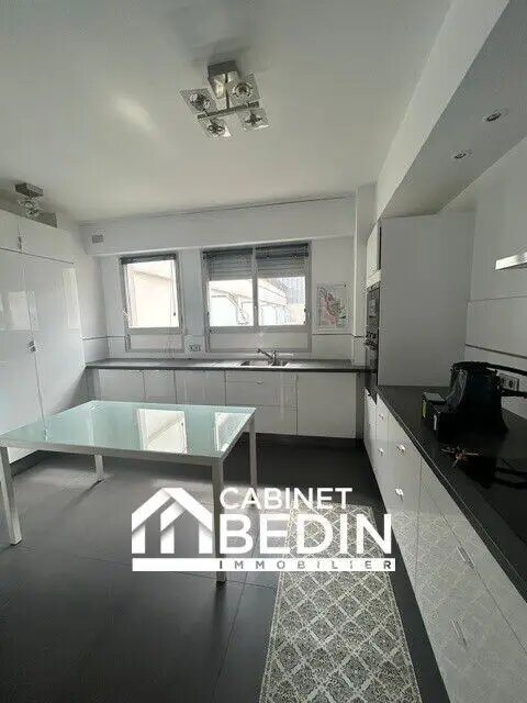 Appartement à louer, 117m², Bordeaux