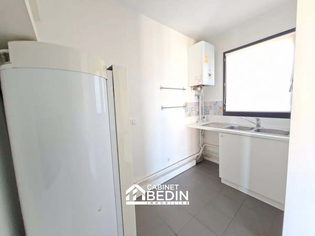 Appartement à louer, 65m², Bègles