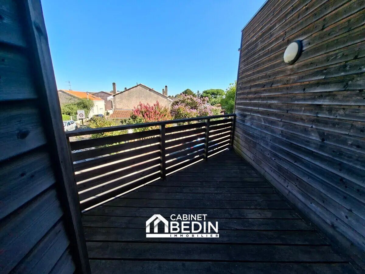 Appartement à louer, 65m², Bègles