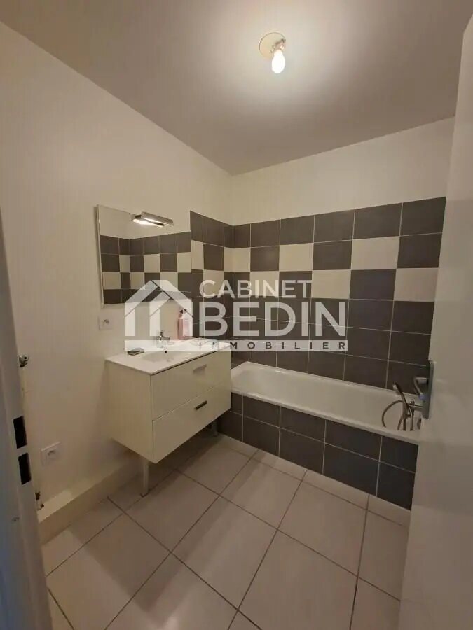 Appartement à louer, 40m², Villenave-d'Ornon