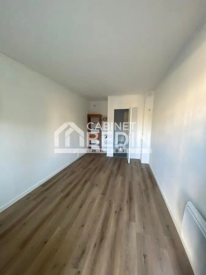 Appartement à louer, 17m², Pessac