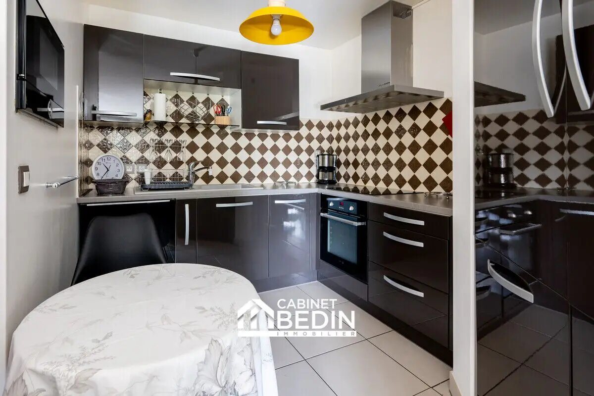 Appartement à vendre, 71m², Talence