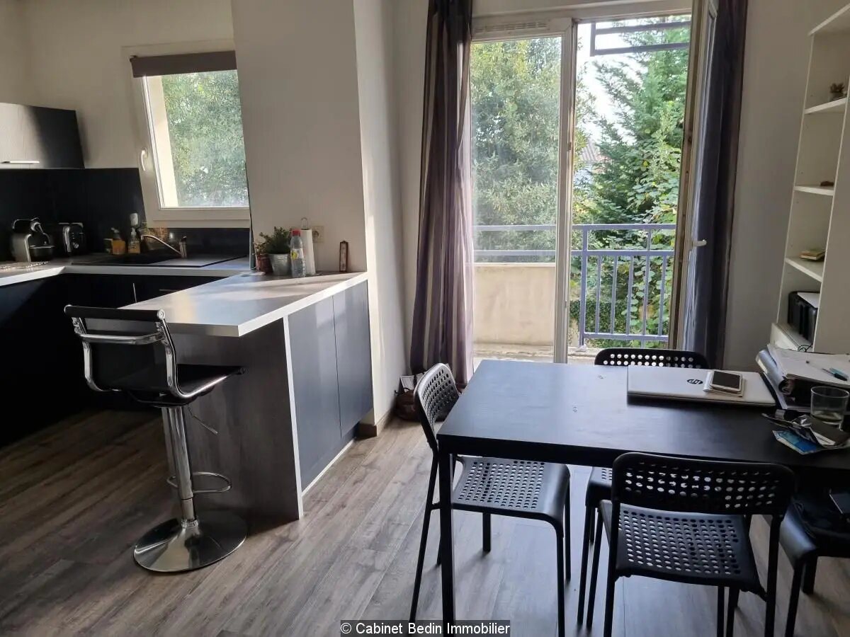 Appartement à louer, 45m², Cenon