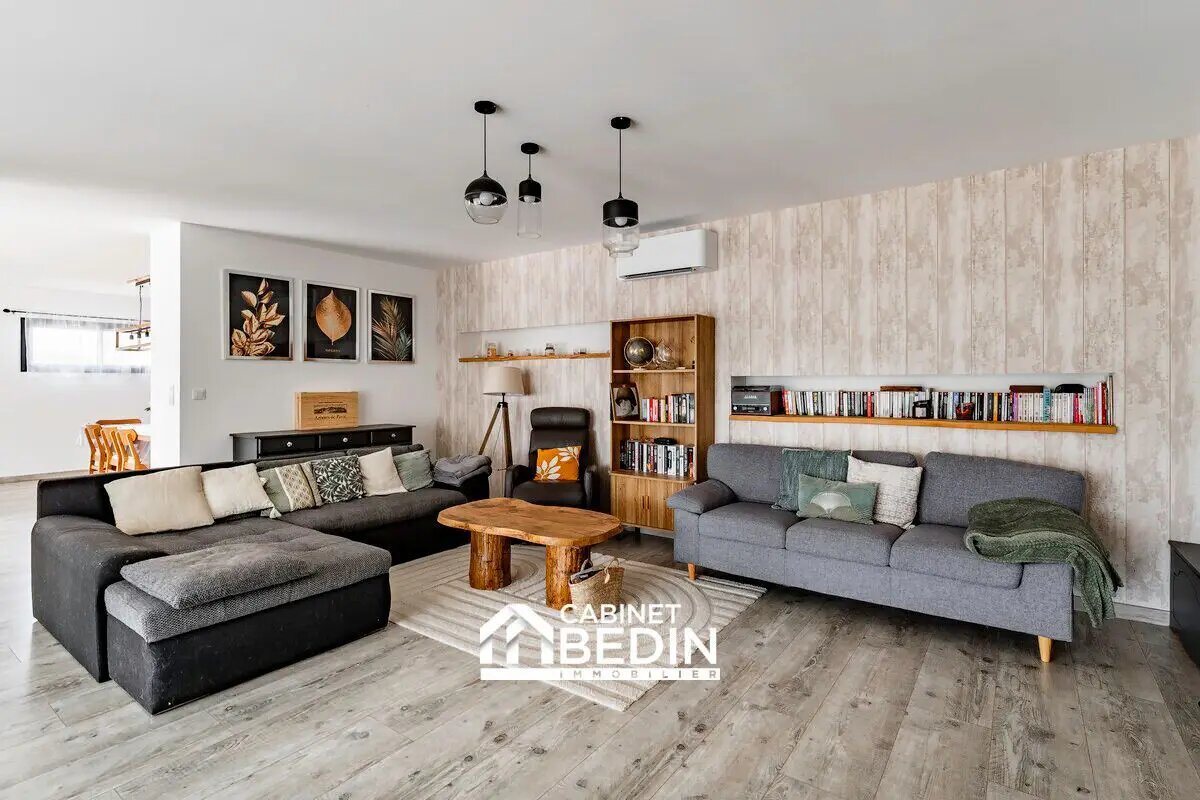 Maison à vendre, 169m², Saint-Martin-du-Bois