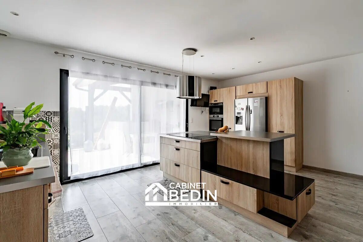 Maison à vendre, 169m², Saint-Martin-du-Bois