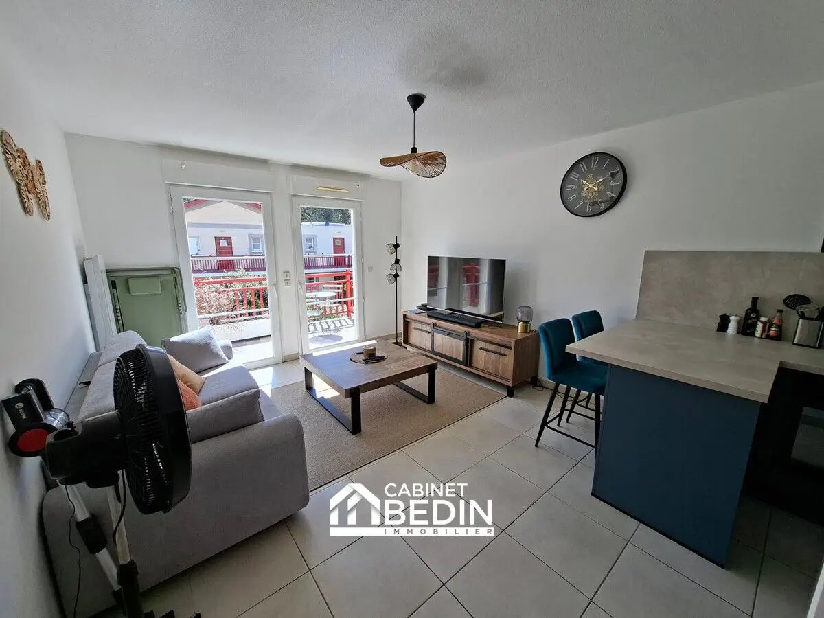 Appartement à louer, 42m², Arès