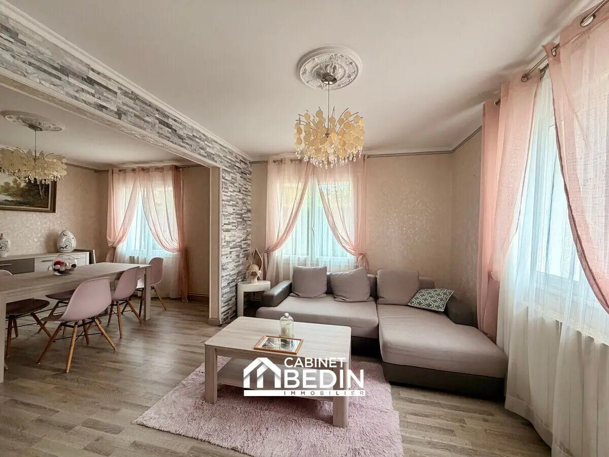 Maison à vendre, 167m², Villegouge
