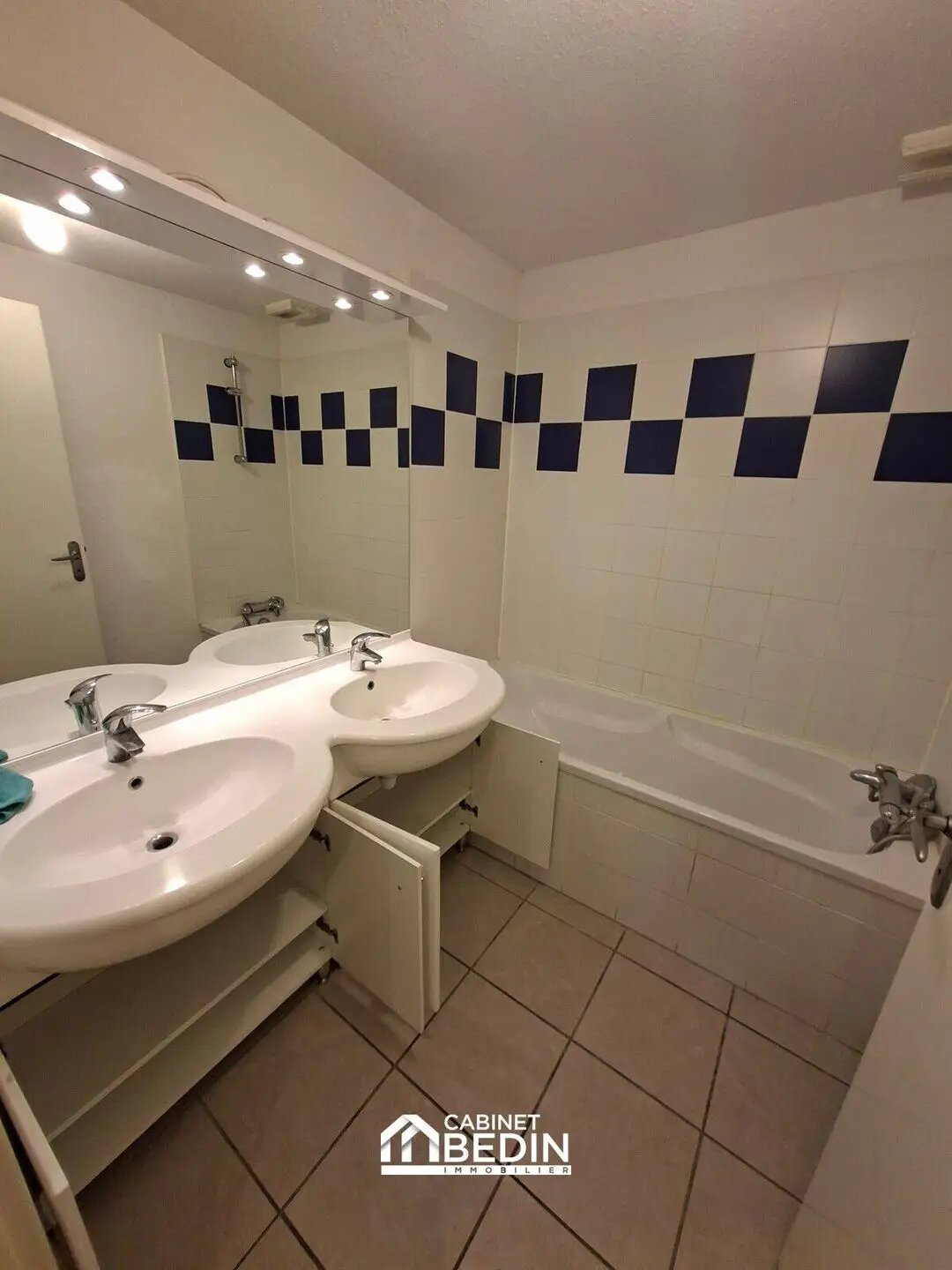 Appartement à louer, 85m², Bordeaux