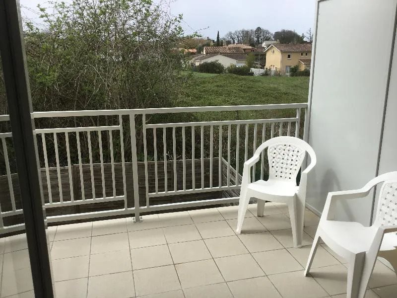 Appartement à louer, 34m², Saint-Quentin-de-Baron