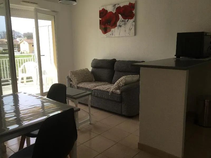 Appartement à louer, 34m², Saint-Quentin-de-Baron