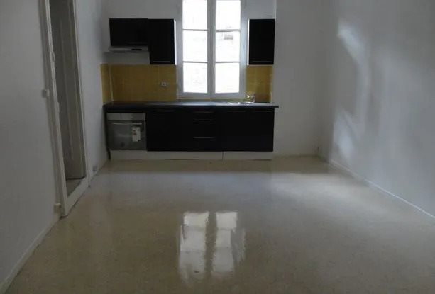 Appartement à louer, 55m², La Réole