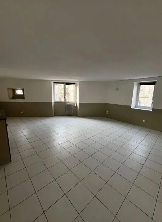 Appartement à louer, 66m², La Réole
